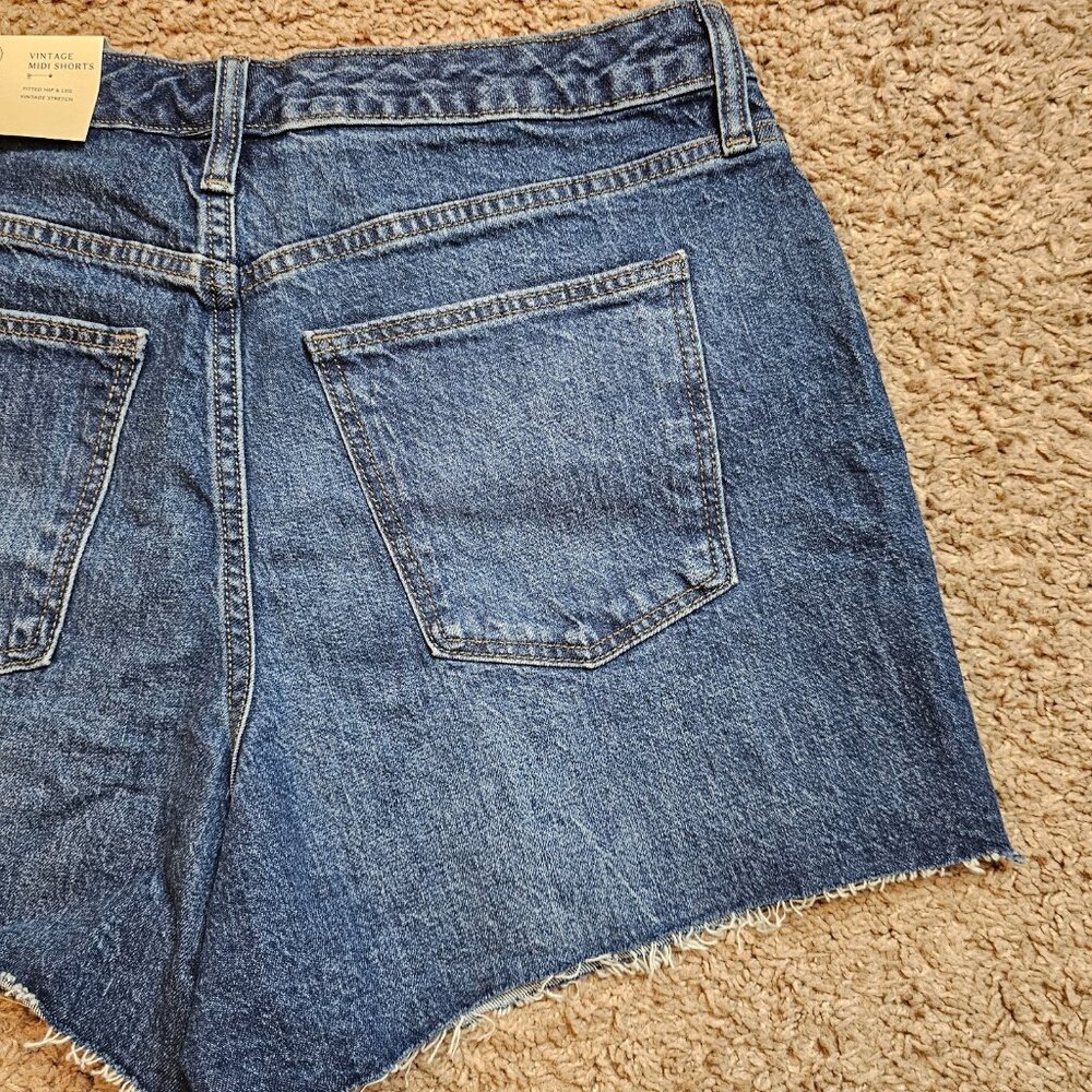 NWT Universal Thread Jean Shorts Womens 10 Vintage Midi Cutoff Distressed Denim - Picture 8 of 8